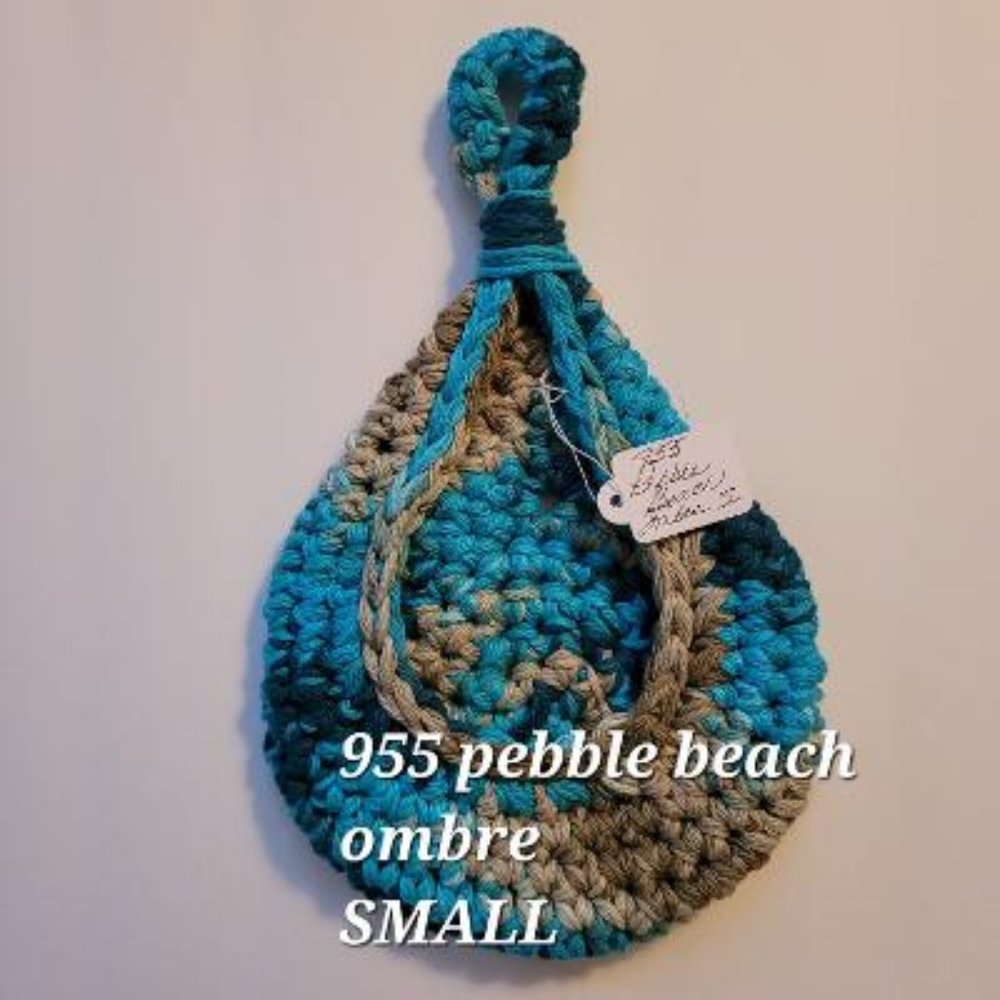 SMALL  955 peeble beach ombre HANDMADE CROCHETED  HANGING WALL BASKET 2 STRAND